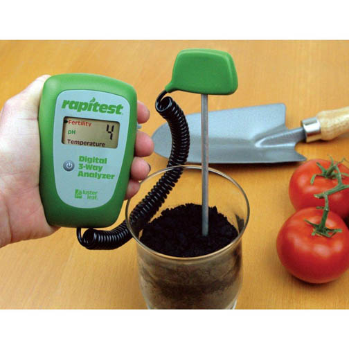  Digital 3in1 soil meter is used to measure the total NPK in the soil, soil pH, soil temperature model Rapitest 1835.