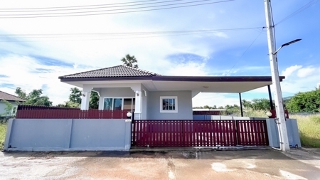  Beautiful house for sale on Koh Samui, 2 bedrooms, 2 bathrooms, new house, quiet atmosphere.