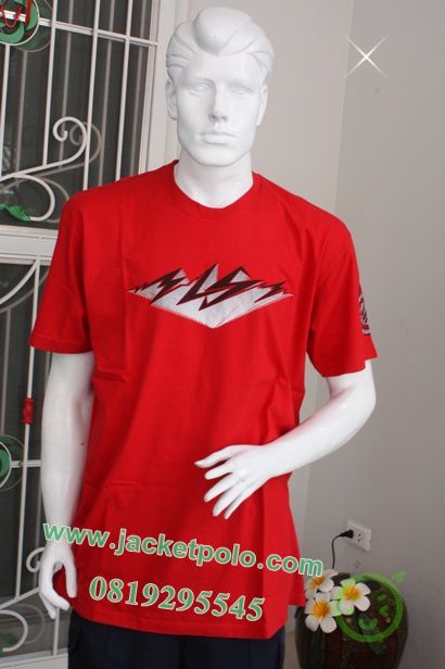  Manufacturer of T-shirt manufacturing T-Shirt the way you want and print.