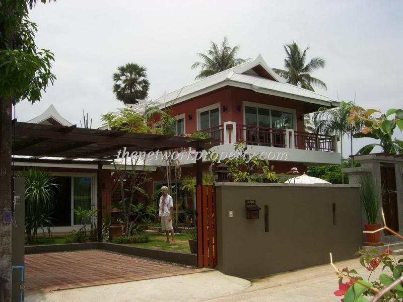  Rawai / 380 sqm. 3 Bedrooms.