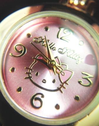 ++ขายนาฬิกา Hello Kitty นำเข้าจากญี่ปุ่น ราคาถูกสุดๆ