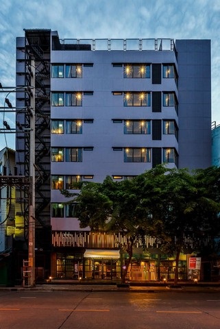 ขายโรงแรมกึ่งเซอร์วิสอพาร์ตเมนต์ 8 ชั้น ใกล้ MRT หัวลำโพง 400 เมตร ใกล้จามจุรีสแควร์, ม.จุฬา, สยาม, เยาวราช, สามย่านมิตรทาวน์