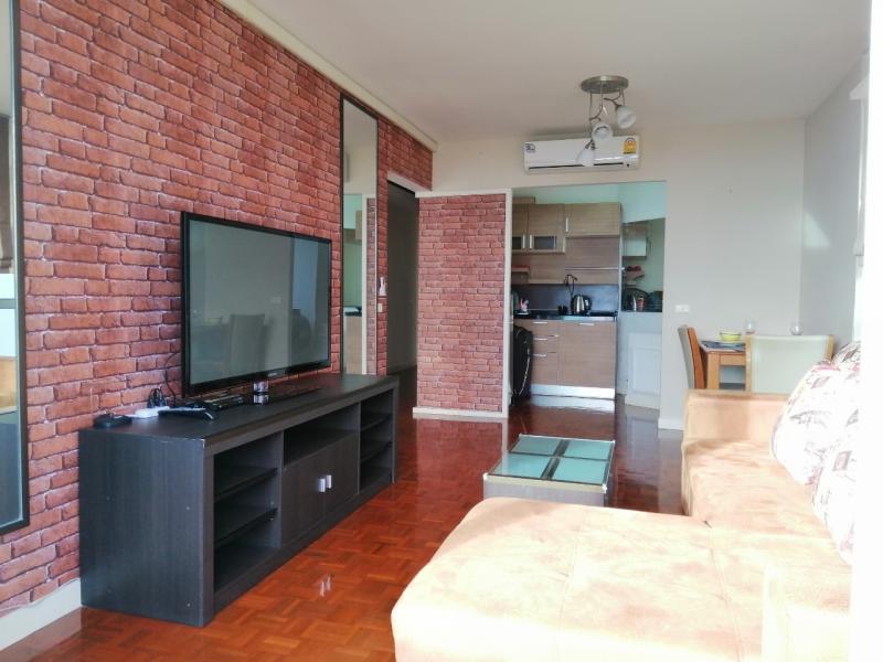 CONDO. Victoria Lakeview 58Square Meter 2 Bedroom 2000000 THB HOT DEAL!