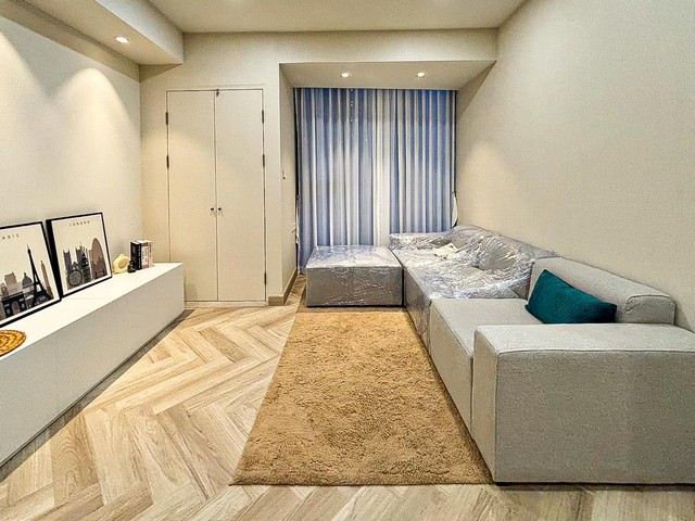 Condo For Sale/Rent "The Alcove Thonglor 10 " -- 1 Bed 44 Sq.m. -- Condo ready to move in, Near BTS Ekkamai station!