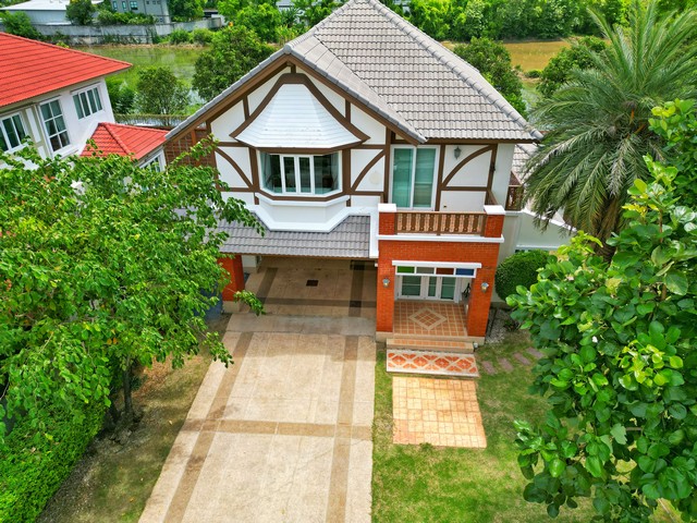 บ้าน ลัดดารมย์ ราชพฤกษ์ - รัตนาธิเบศร์ 2  24900000 บ. 6 BR 5 BATHROOM ขนาดเท่ากับ 0 Rai 2 ngan 74 Square Wah ใกล้ รร.นานาชาติเด่นหล้า ราคาดี เยี่ยม