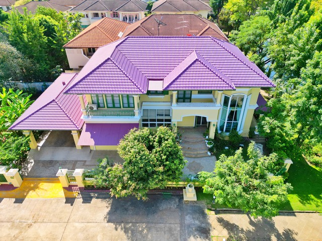 บ้าน ลดาวัลย์ เลคโคโลเนียล 50 Square Wah 1 Ngan 0 ไร่ 18000000 บาท. ใกล้กับ - ราคาดี