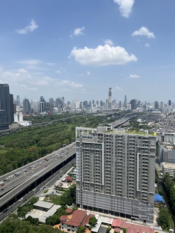 ขายคอนโดไลฟ์ อโศก ( Life Asoke) ถนนพระราม 9 ใกล้สถานีรถไฟฟ้า MRT ชั้นที่ 37 วิวสวย ใกล้สวน ห้องใหญ่ ราคาถูกพิเศษ