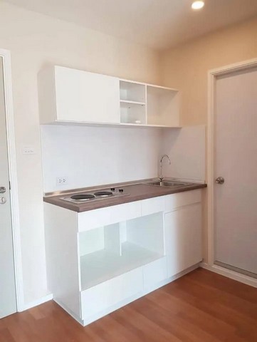 Lumpini Place Bangna Km 3 Safe livable 5th floor next to Central Bangna