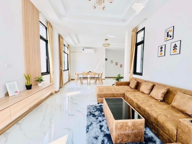 ให้เช่าพูลวิลล่าสวยสร้างใหม่ สไตล์โมเดิร์น แม่เหียะ