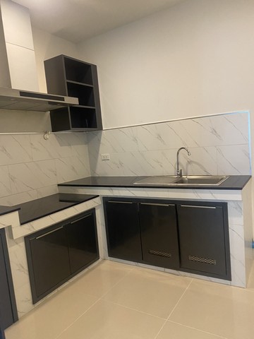 ให้เช่าบ้าน5ห้องนอน ติดวงแหวนฯ กาญจญาภิเษก ฝั่งขาเข้า ย่านสายไหม ใกล้ทางด่วนจตุโชติ เชื่อมต่อ เอกมัย - รามอินทรา เดอะซิตี้รามอินทรา 2