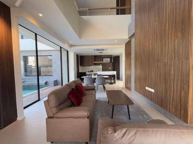 พูลวิลล่า สไตล์โมเดิร์น มีเพียง 2 หลัง โซนแม่เหียะ