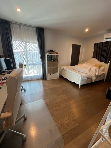 ให้เช่าบ้านเดี่ยว  ใกล้ รร.บีคอร์น เฮาส์ แย้มสอาด พัฒนาการ  รร. มินดอร์พัฒนาศึกษา  และโรงเรียนนานาชาติชาร์เตอร์  พัฒนาการ 87