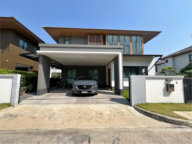 HR2083Fully Furnished Single-Detached House for Rent Burasiri Phattanakarn