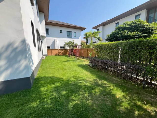 HR2083Fully Furnished Single-Detached House for Rent Burasiri Phattanakarn