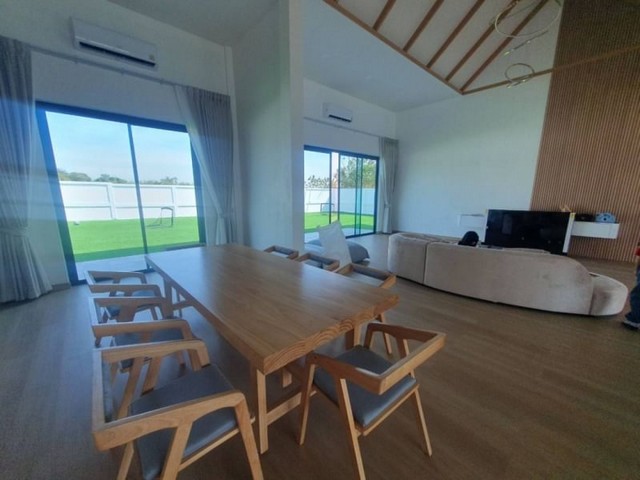 ขายบ้านเดี่ยว พูลวิลล่า พร้อมอยู่ ในพัทยา ห้วยใหญ่ (ที่ดินกว่า 1ไร่) TP-H0880