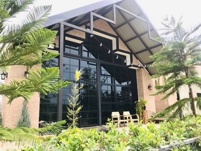 ลดราคาขาย บ้านสวยสไตล์โมเดิร์นลอฟท์ ใกล้นานาชาติเกรซ หางดง