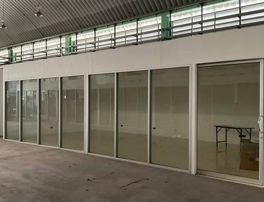 ให้เช่า โกดัง ย่านวิภาวดีรังสิต พื้นที่ทั้งหมด : 2,342 ตารางเมตร ใกล้สนามบินดอนเมือง