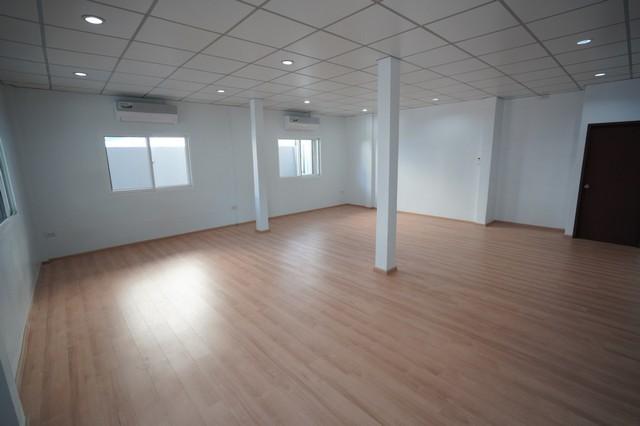 ให้เช่าบ้านเดี่ยวชั้นเดียว96 ตร.ว.ย่านเลียบด่วนนวลจันทร์หมู่บ้านมณียาใกล้เลียบด่วนใกล้MRTวัรพล