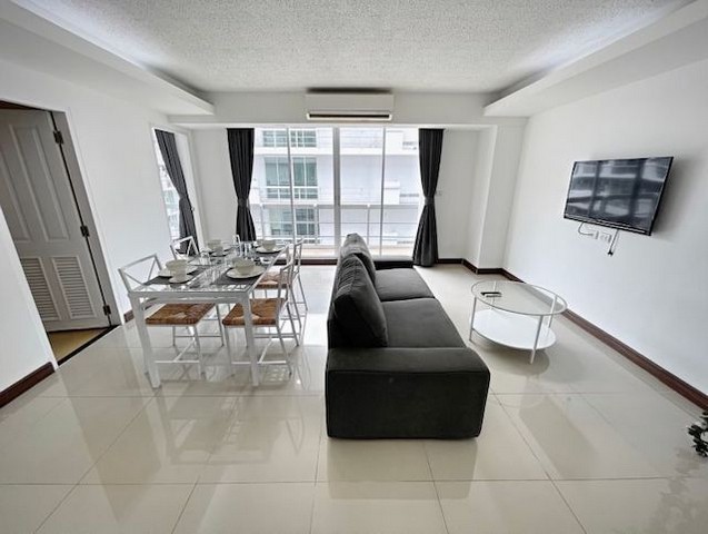 The Waterford Sukhumvit 50 Pet Friendly spacious convenient 4th floor BTS On Nut