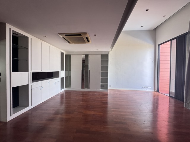 บ้านThe Zenith ให้เช่า ติดโรงเรียน SISB นานาชาติสิงคโปร์ เหม่งจ๋าย มี4นอน