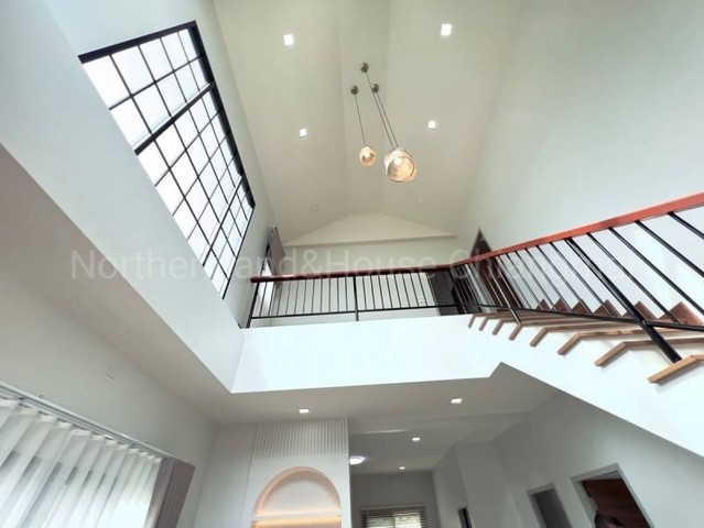 บ้านเดี่ยวสร้างใหม่ 2 ชั้น สไตล์โมเดิร์น โซนพืชสวนโลก แม่เหียะ