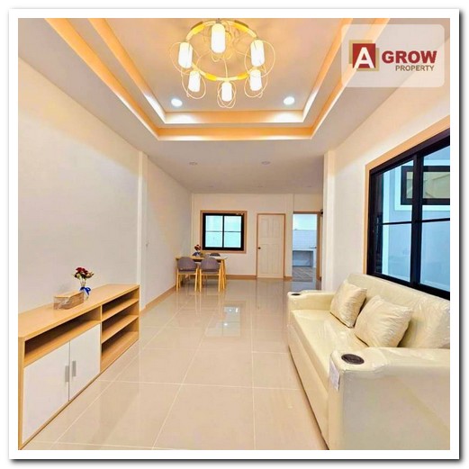 หมู่บ้านบัวทองธานีพาร์ค ถนนกาญจนาภิเษก บางบัวทอง นนทบุรี