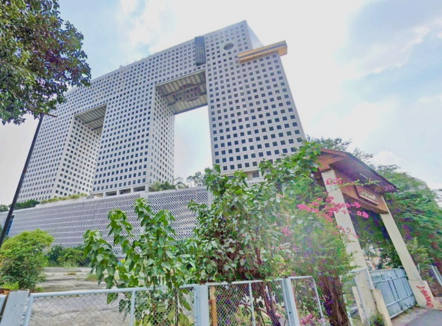 AIRBNBBTS ให้เช่าโฮมออฟฟิต4 ชั้้ัน 5 นอน พหลโยธิน 24 300 ม. เมเจอร์ รัชโยธิน 400 ม. 18 ตร.วา.230 ตร.ม.รร.นานาชาติเซนต์ สตีเฟ่นส์ 2.3 กม.