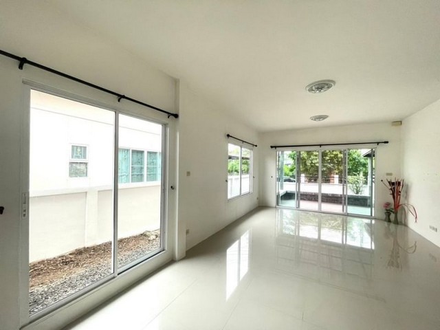 บ้านเดียวชั้นเดียว ใกล้เมือง โซนสันทราย