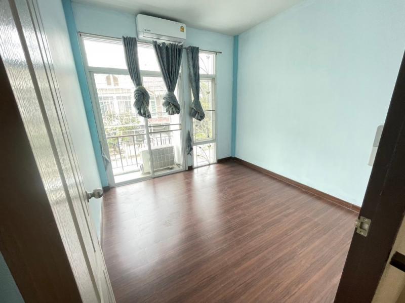 ขายทาวน์เฮ้าส์ มบ.จิราวดี โครงการกรุงเทพ-นนท์3 (หลังจั่ว) ในเครือเปี่ยมสุข