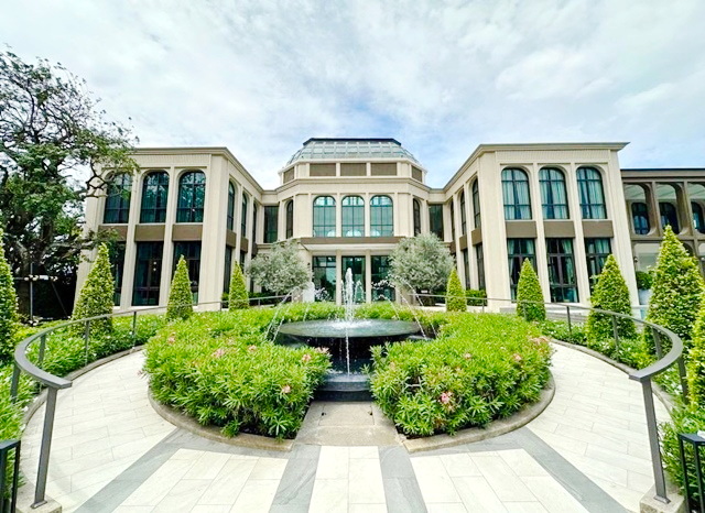 บูเลอวาร์ด กรุงเทพกรีฑา 6นอน แกรนด์บางกอก  RIS School ให้เช่าคฤหาสน์สุดหรู ใหม่ ใหญ่ ศรีนครินทร์-ร่มเกล้า นานาชาติเวลลิงตัน 127ตร.วา.