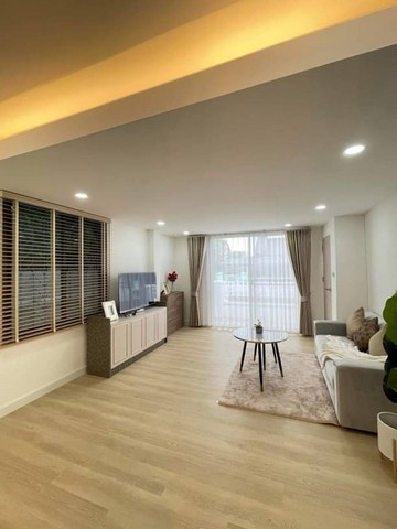 บ้านเดี่ยวชั้นเดียว รีโนเวทใหม่ทั้งหลัง สไตล์มินิมอลลักชูรี่ เมืองเชียงใหม่