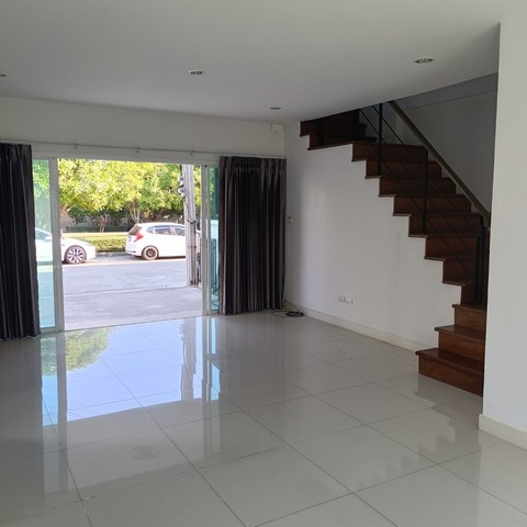 ให้เช่าทาวโฮม โฮมออฟฟิศสำนักงาน จดทะเบียนบริษัทได้ ย่าน เกษตร-นวมินทร์ หลังมุม ซอย ประเสริฐมนูกิจ29