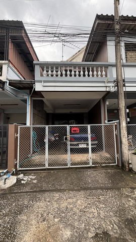 ประกาศขายทาวน์เฮ้าท์ ด่วน 2 ชั้น 2 คูหา ม. เพชรธานี หมู่ 2 ซอยศรีวิชัย 7 ต. มะขามเตี้ย อ.เมือง สุราษฎร์ธานี