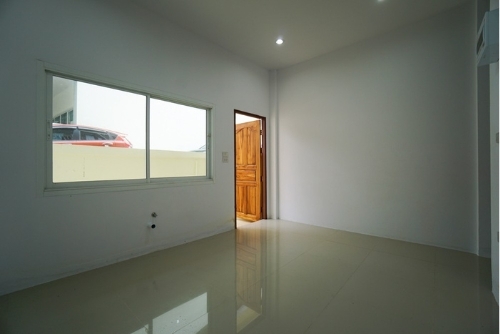 ขายด่วน อาคารพาณิชย์ 3 ชั้นทำเลสวย ติดถนน ใกล้ห้างดังต่างๆตำบลบ่อผุด อำเภอเกาะสมุย จังหวัดสุราษฎร์ธานี