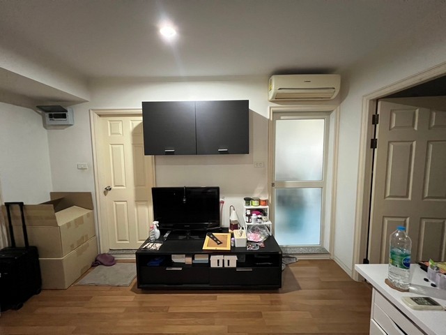 คอนโดลุมพินี เพลส  รัชดา-ท่าพระ ตั้งอยู่ในทำเลที่ดี เดินทางสะดวก ใกล้ห้างสรรพสินค้า ใกล้สถานีรถไฟฟ้า BTS ตลาดพลู