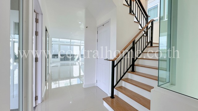 บ้านเดี่ยว Grandio แกรนดิโอ วิภาวดี - รังสิต บ้านใหม่ หน้าบ้านไม่ชนใคร