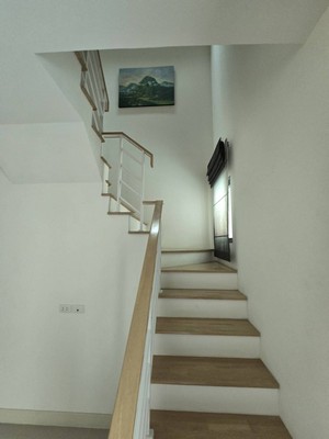 ทาวน์โฮม2ชั้น ราคาต่ำกว่าตลาด ย่านบางบ่อ!! ราคาดีที่สุดในโครงการ,สภาพใหม่เหมือนมือ1  หมู่บ้านอณาสิริ​ บางนา ขนาด 18.8 ตร.วา.