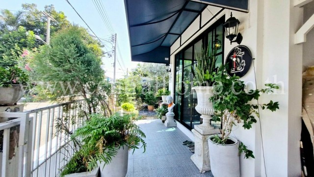 บ้านเดี่ยว พฤกษ์ลดา รังสิต คลอง 4  พร้อมเรือนรับรอง เฟอร์นิเจอร์บิ้วอินบางส่วน