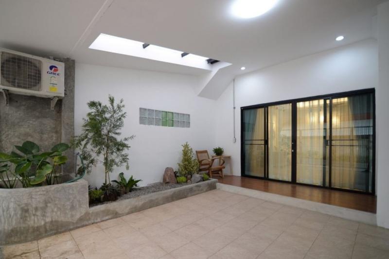 ทาวน์โฮมรีโนเวทใหม่ 1.98 ล้าน​ ชั้นเดียว 33 ตรว. #สันผักหวาน #หางดง #บ้านนอกโครงการ #ติดถนนหลักของหมู่บ้าน #ไม่ต้องเข้าซอย #ใกล้เมือง​