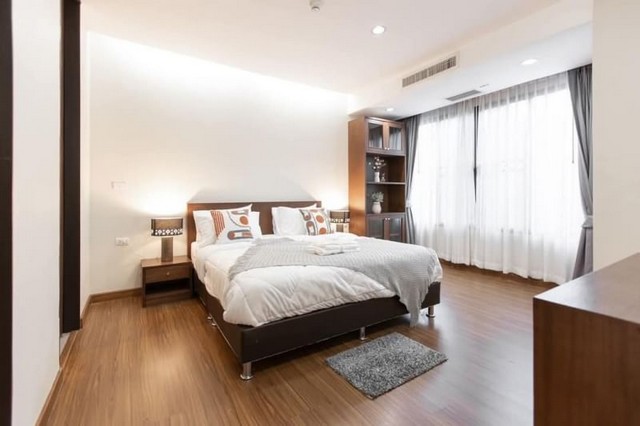 ให้เช่าThe Resort Condo ห้องขนาดใหญ่ วิวสระว่ายน้ำ