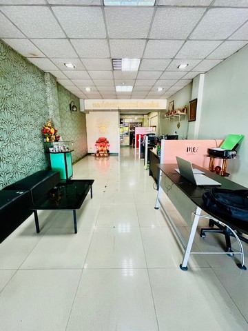 อาคารพาณิชย์ 5 ชั้น 21 ตารางวา ติดถนนเลียบคลองทวีวัฒนา