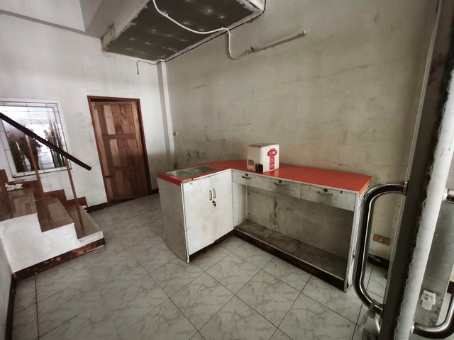 ให้เช่าอคารพาณิชย์ติดถนนสุขุมวิทใกล้แยกเนินสำลี มาบตาพุด ระยอง