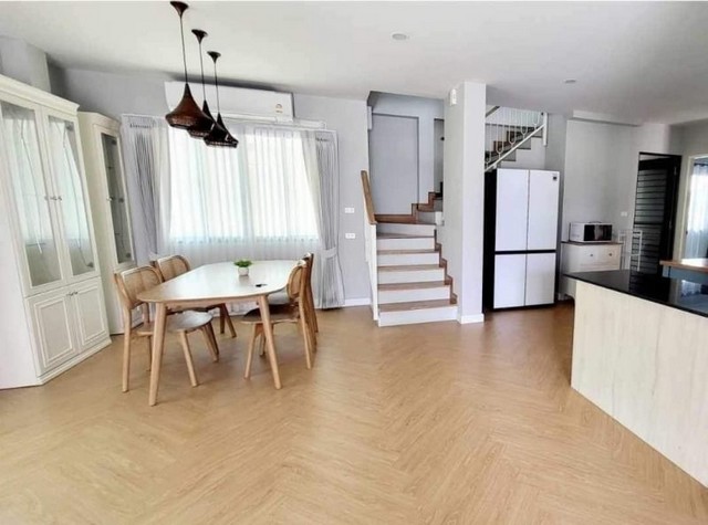 บ้านเดี่ยวหลังใหญ่ 2 ชั้น สไตล์ยุโรป โครงการ เกรซแลนด์ หางดง