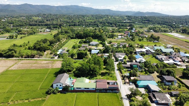 ขายที่ดินทำเลดีค้าขายได้ติดถนน2ด้าน ใกล้โรงงานรายล้อม เหมาะทำหอพัก หรือร้านค้า