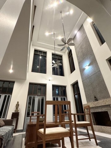 บ้านสวยสไตล์โคโรเนียล ติดบึงน้ำ กลางธรรมชาติ สะลวง แม่ริม