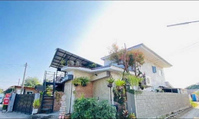 บ้าน 2 ชั้น ติดถนน ค้าขายได้  โซนสันกำแพง                  