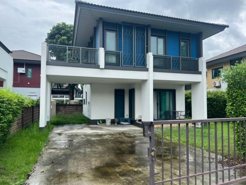 โปรอยู่ฟรี 3 เดือน #บุราสิริ #สันผีเสื้อ ขายเพียง 6.8 ล้าน 67.20 ตรว. บ้านเดี่ยว 2 ชั้น #สไตล์โมเดิร์นล้านนา เนื้อที่กว้าง บรรยกาศดี ร่มรื่น