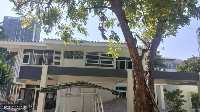 P320 ให้เช่า บ้านเดี่ยว 2 ชั้น ลาดพร้าว15 ใกล้ MRTลาดพร้าว (บ้านกำลังรีโนเวท) เหมาะสำหรับ เปิดออฟฟิศ เขตจตุจักร