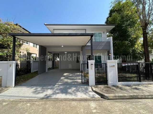 ขายต่ำกว่าราคา บ้านเดี่ยว 2 ชั้น ทำเลดี โครงการ สีวลี มีโชค สันผีเสื้อ