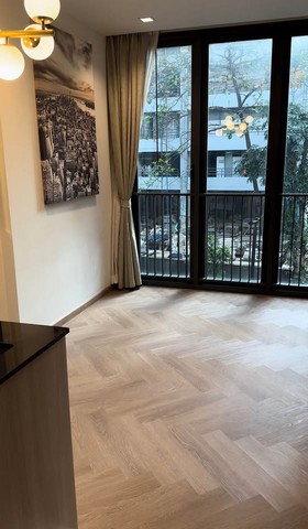 #เดอะไลน์อโศกรัชดาThe Line Asoke - Ratchada#code31622    097-4542624ราคา : 3.99 ล้าน (ค่าโอน 50 : 50 )เช่า : -แบบห้อง : 1 ห้องนอน 1 ห้องน้ำขนาด : 35.07 ตร.มชั้น : 2  ห้องมุมทำเล : MRT พระราม 9 เพียง 300 เมตร.* อยู่ติดถนนใหญ่ทำเลดีมากๆ ใจกลางพระราม 9* ตัดใจขาย ไม่มีเวลาดูแล * #ขายขาดทุนเกือบ2ล้าน  ซื้อมา 5.60 ล้าน* ห้องไม่เคยปล่อยเช่า.097-4542624Line : @condo9444WeChat: twr262408.02.25.#เช่าคอนโด #ขายคอนโด #คอนโดให้เช่า #อสังหา #บ้าน #คอนโด #ขายฝาก #อโศก #คอนโดอโศก #รถไ�